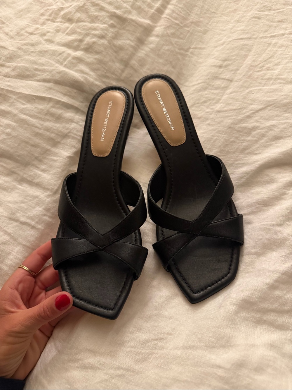 Stuart Weitzman ♟️ Miami Heels - Picture 2 of 4